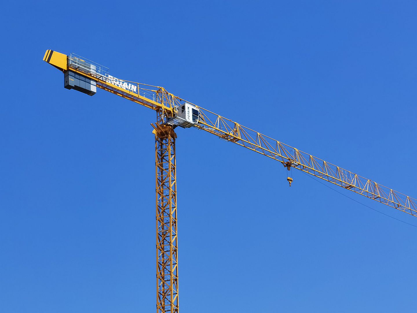 Manitowoc добавляет Potain MCT 135 в растущую линейку башенных кранов