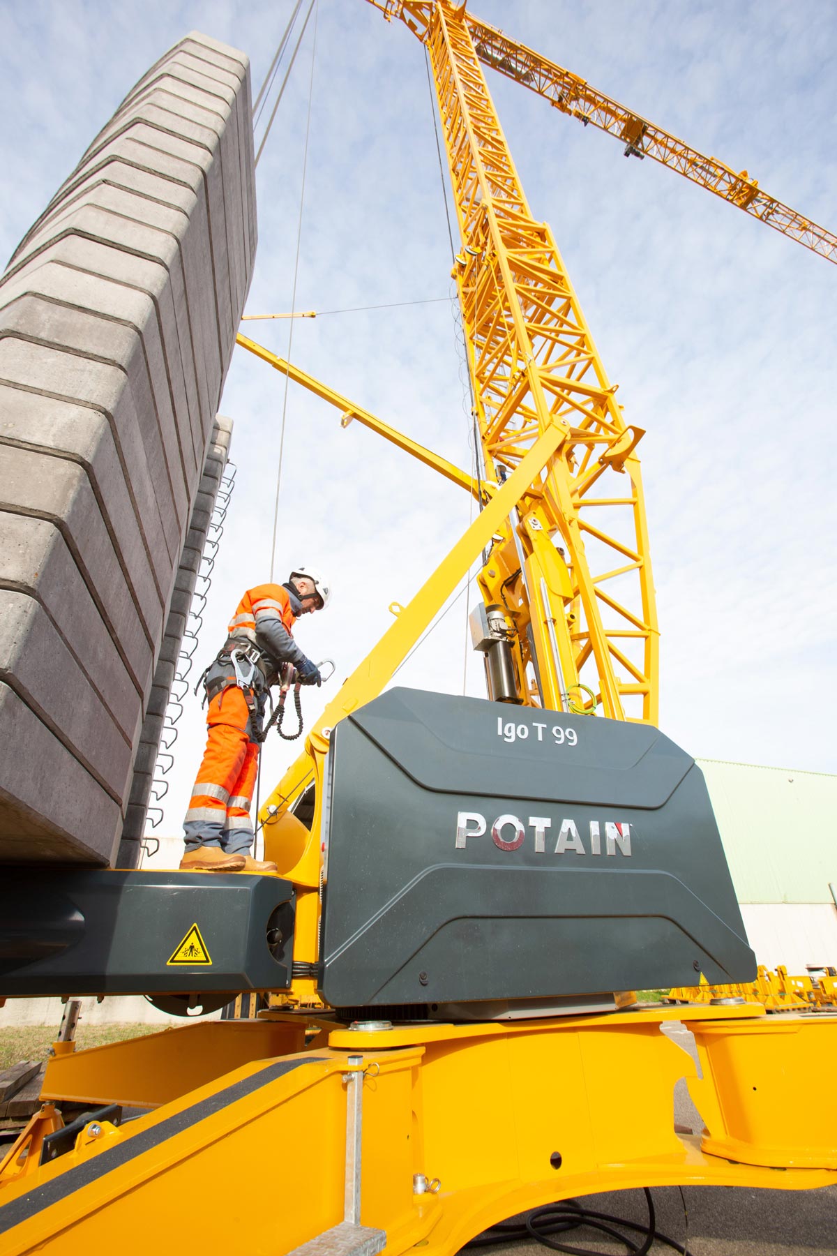 Самомонтирующийся башенный кран Potain Igo T 99